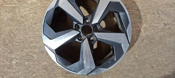 Nissan Qashqai J12 R18 alloy rim 403006UA4J K8K0K5T