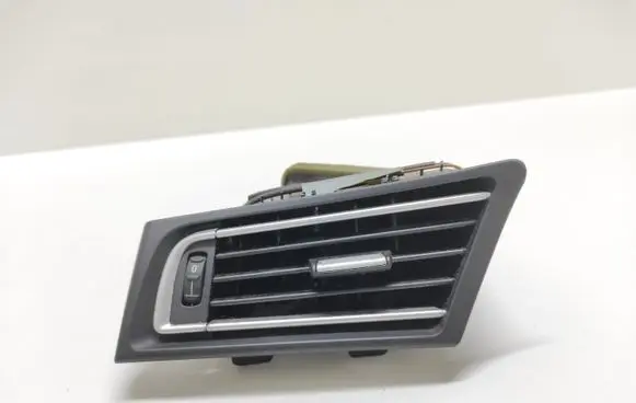 BMW 7 F01 F02 F03 F04 Dashboard side air vent grill/cover trim F3911585710