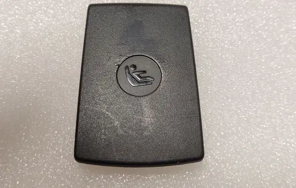 BMW 2 F22 F23 ISOFIX cover 7118673 52207118673