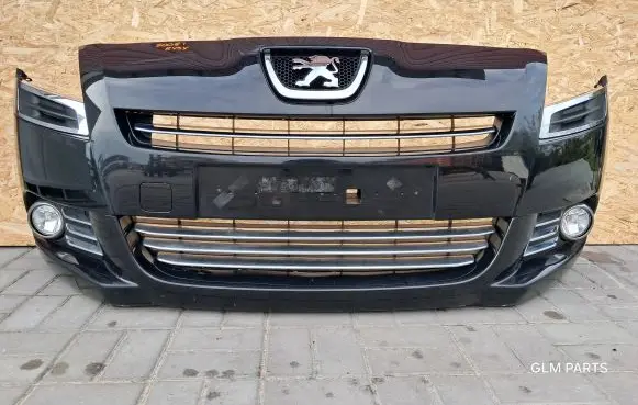Peugeot 5008 Front bumper