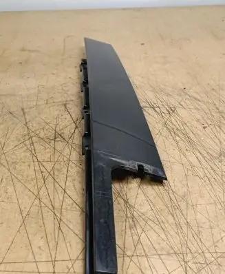 Land Rover Range Rover Sport L494 Front door glass trim molding DK62255A80AD DK62255A80 62255A80