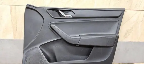 Skoda Rapid (NH) Front door card panel trim 5JB867014J 5JBKKL012 512017909
