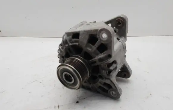Renault Megane III Generator/alternator 231000027R 2606288A 214059151