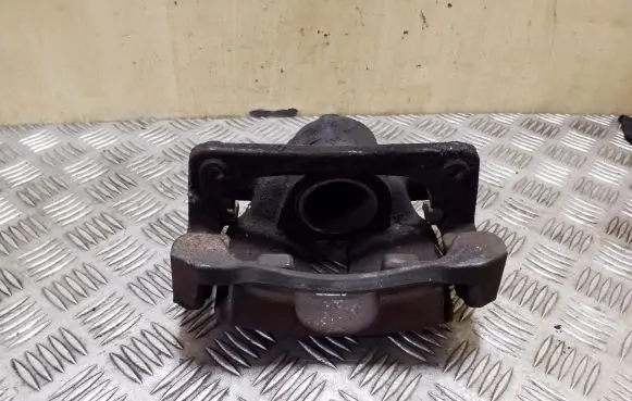 Peugeot 308 Front brake caliper