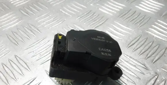 Renault Latitude (L70) Air flap motor/actuator V8384001