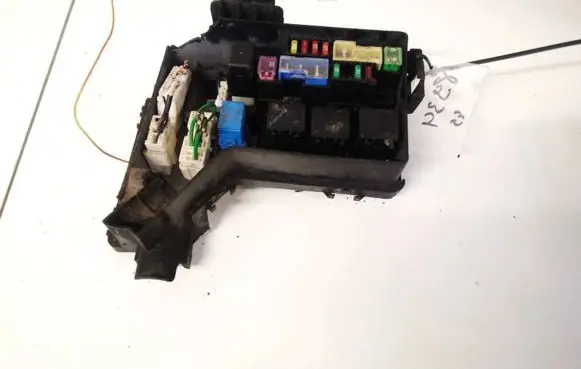 Nissan Qashqai Fuse box set