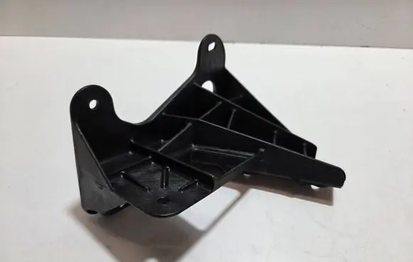 Chevrolet Corvette C8 Radiator support slam panel bracket 84168884
