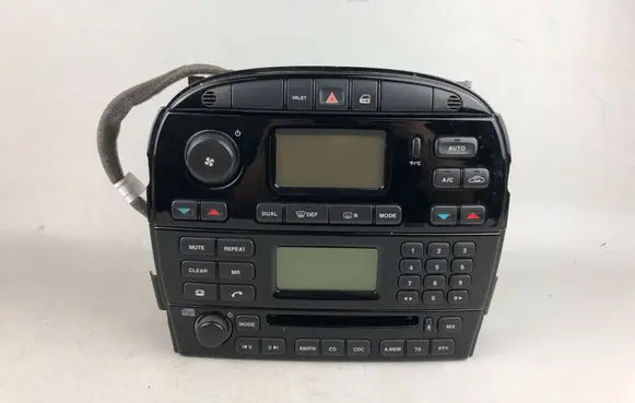 Jaguar XJ X350 Radio/CD/DVD/GPS head unit 2W9318B876AJ 2W9318C612AC