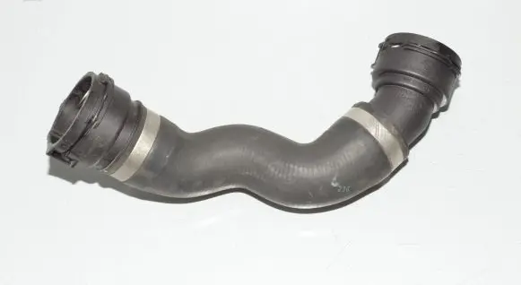 BMW 5 F10 F11 Engine coolant pipe/hose 8511928 17128511928