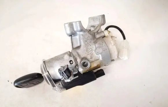 Toyota Avensis Verso Ignition lock 8978328060 89783-28060