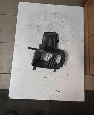 Toyota Corolla Verso AR10 Air intake duct part 