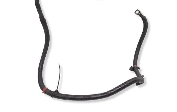 Mercedes-Benz Vito Viano W639 Positive cable (battery) 