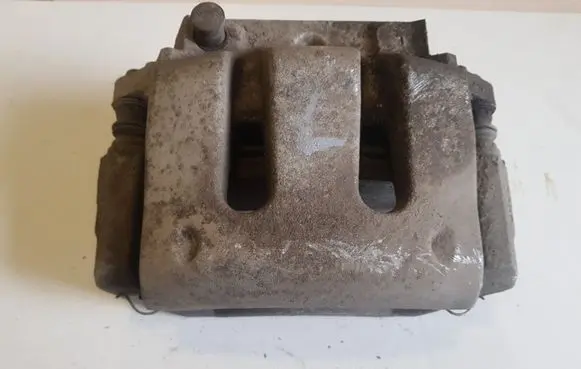 Ford Mustang V Front brake caliper