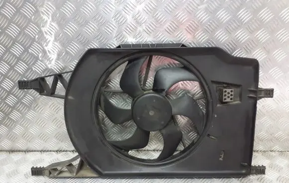 Renault Vel Satis Fan set 8200025636