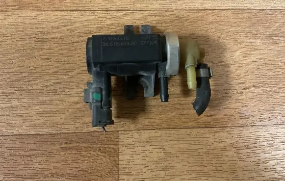 Citroen C5 Turbo solenoid valve 9661960380 07T328 70163300