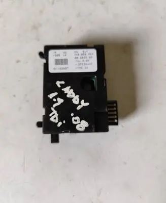 Volkswagen Caddy Steering angle sensor 1K0959654 32828442