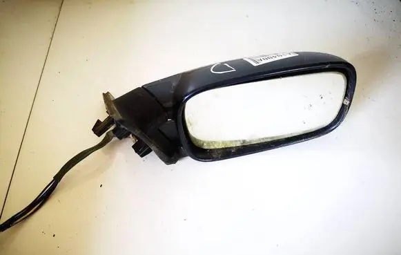 Volkswagen PASSAT B4 Front door electric wing mirror
