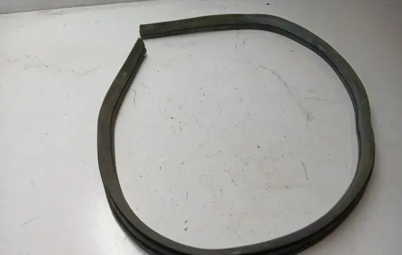 Mercedes-Benz E W238 Front door rubber seal A2386922600