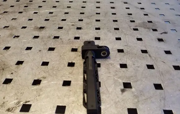 Crankshaft position sensor