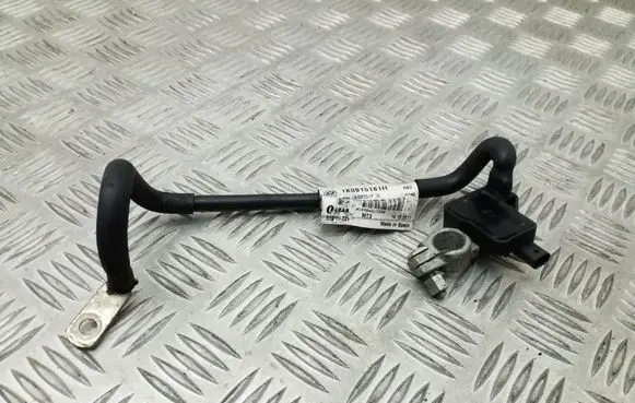 Volkswagen PASSAT B7 Negative earth cable (battery) 1K0915181H