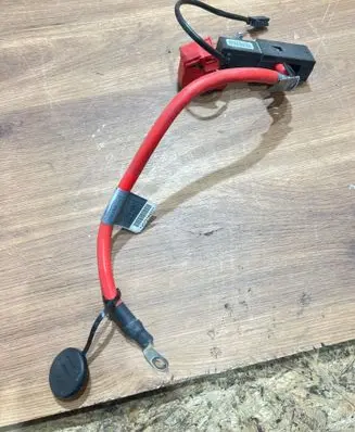 BMW 3 E90 E91 Positive cable (battery) 6938495 6938489
