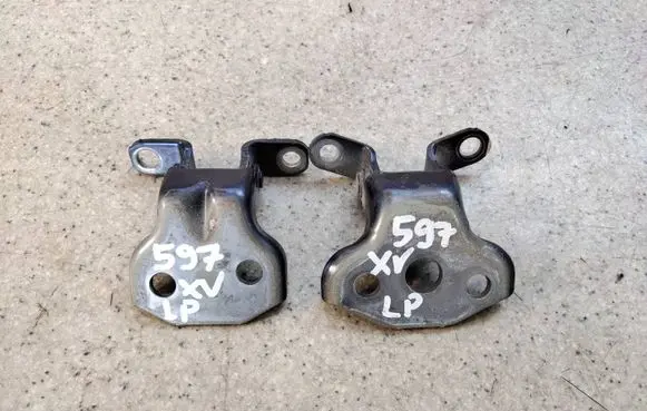 Subaru XV II Front door hinge set