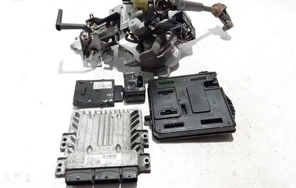 Engine ECU kit and lock set