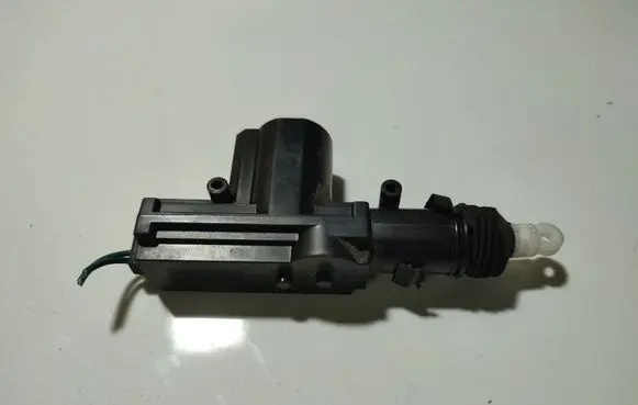 Chevrolet Aveo Central locking motor 