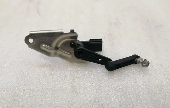 Tesla Model 3 Headlight/headlamp level sensor 104494100B