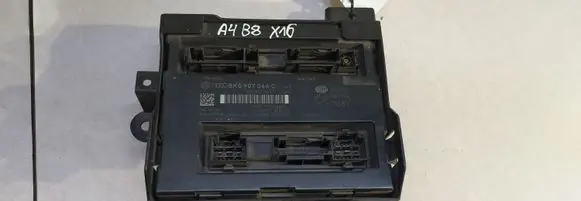 Audi A4 S4 B8 8K Comfort/convenience module 8K0907064C