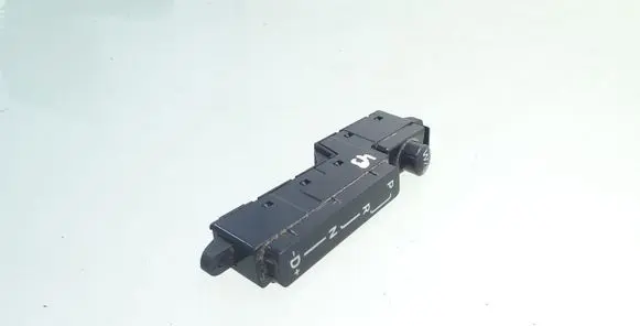 Mercedes-Benz E W211 Gear shift selector indicator A2115420126