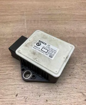 BMW 5 E60 E61 ESP acceleration yaw rate sensor 6774602 0265005681 MM38