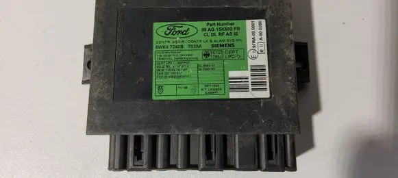 Ford Focus Comfort/convenience module 98AG15K600FB 5WK47240B