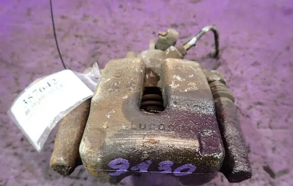 Renault Scenic I Rear brake caliper