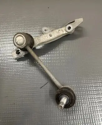 Other rear suspension part