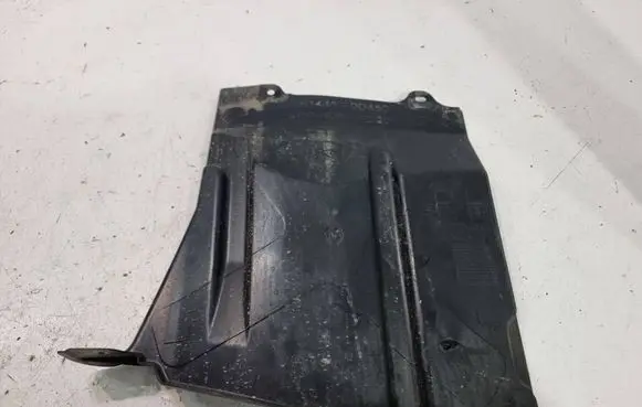 Toyota Yaris Cross Engine splash shield/under tray 514410D450 SG9813
