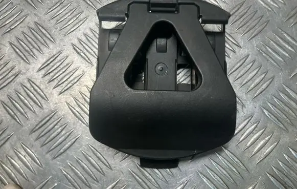 Mercedes-Benz C W204 Hazard Warning Triangle Mounting Bracket A2048900114