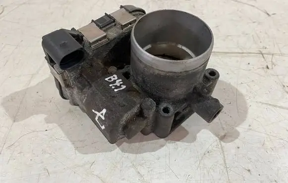 Skoda Octavia Mk3 (5E) Throttle valve 03F133062B
