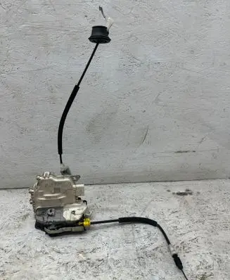Audi A4 S4 B8 8K Rear door lock 8K0839016D