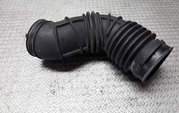 Volvo V70 Air intake duct part 08649258