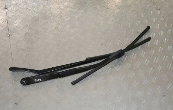 BMW 6 F06 Gran coupe Rear wiper blade arm RAMIONA3