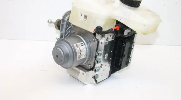 BMW i4 ABS Pump 5A7D048 5A7D050