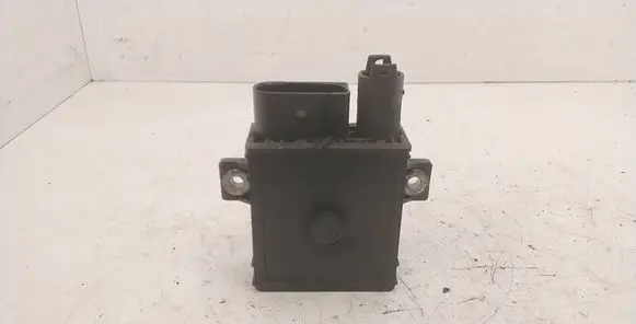 BMW 5 E60 E61 Glow plug pre-heat relay E2110022360 02717 0006272148