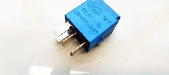 Nissan Almera N16 Other relay 4RA00781303