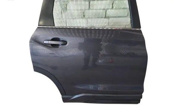 Subaru Ascent Rear door 