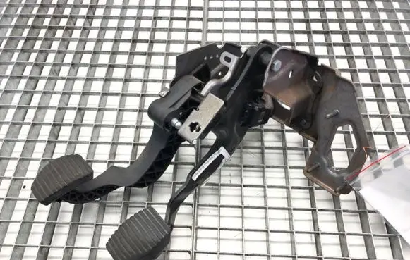 Citroen DS3 Pedal assembly 