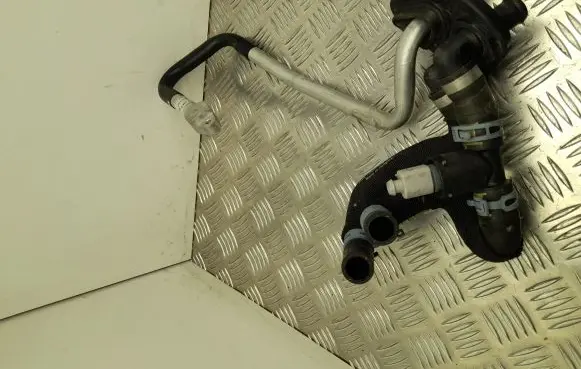 Other engine bay part