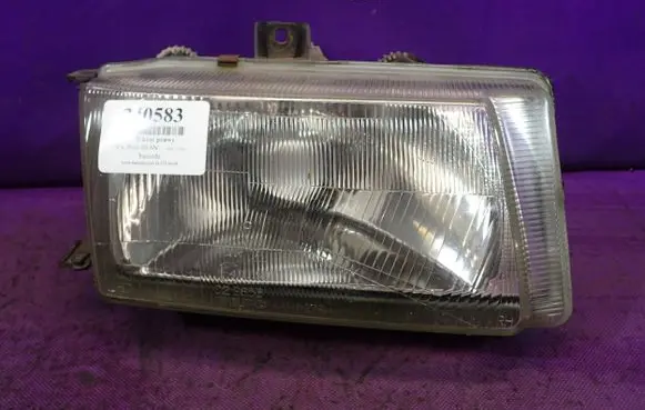 Volkswagen Polo III 6N 6N2 6NF Headlight/headlamp 4411127R