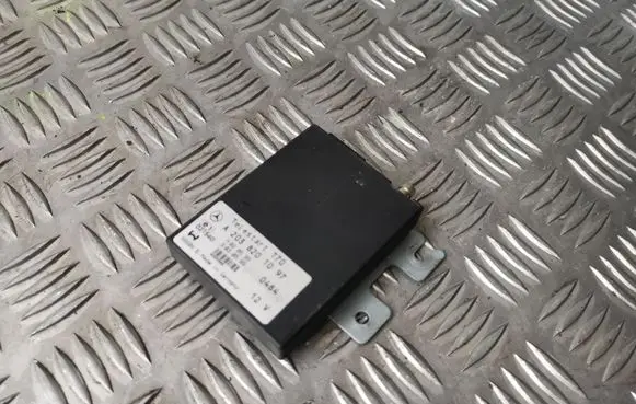 Mercedes-Benz C W203 Other control units/modules A2038201097