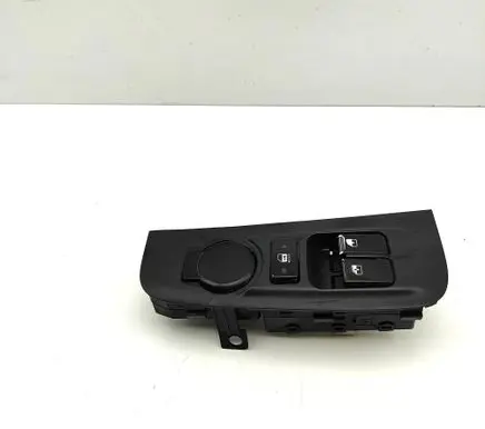 Hyundai H-1, Starex, Satellite Electric window control switch 935704H800WK